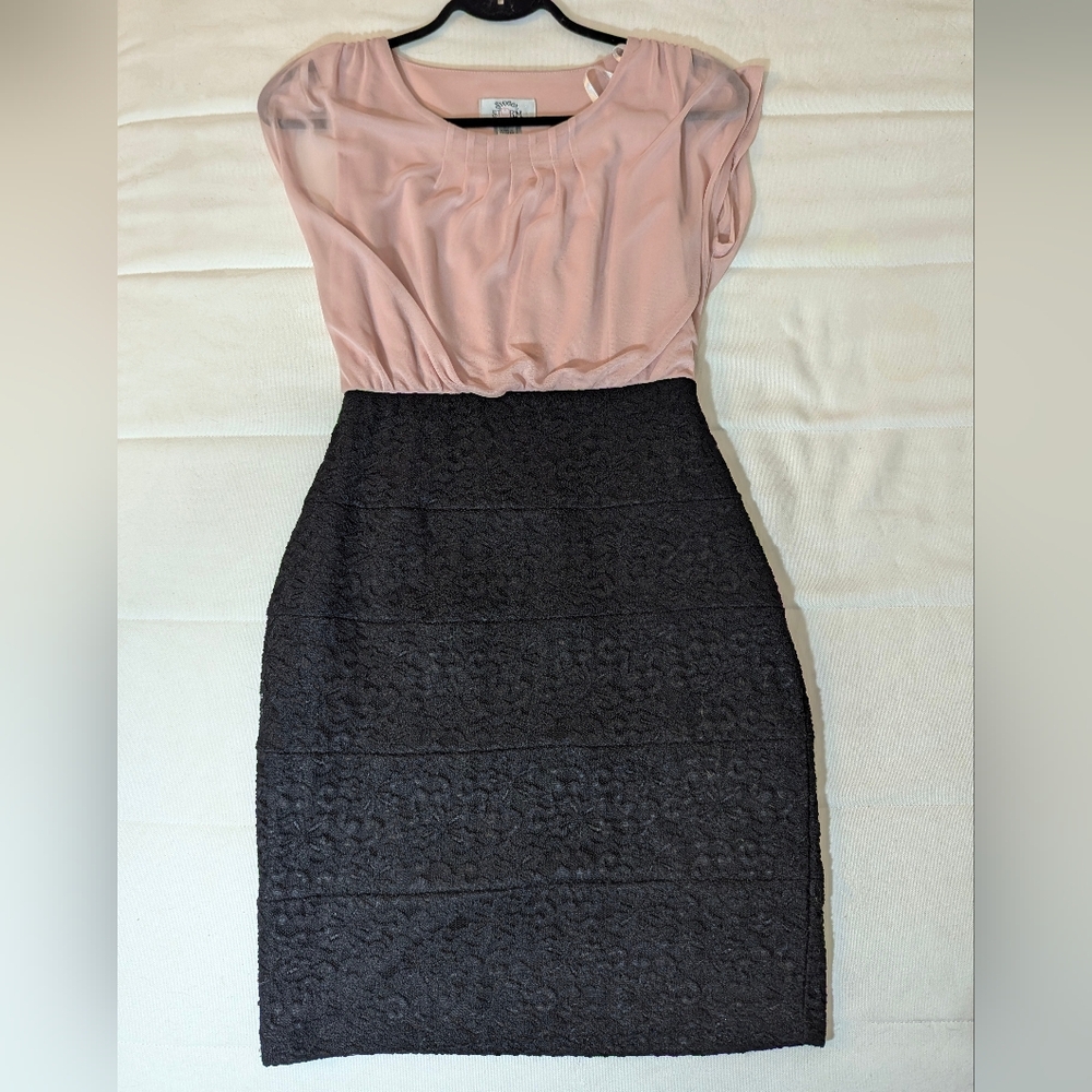 Mini Dress - Picture 5 of 10